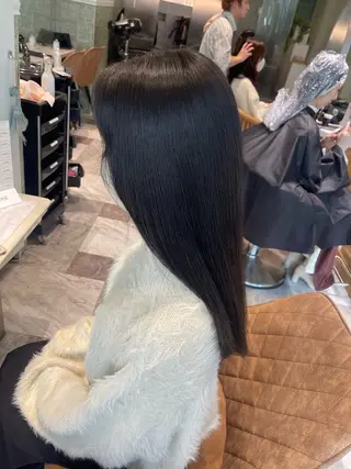 ミディアム 服部大地/ブリーチ 無しWカラー髪質改善のヘアスタイル