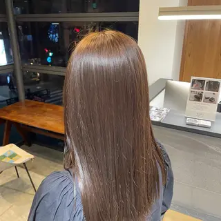 カラー 柳川 ことねのヘアスタイル