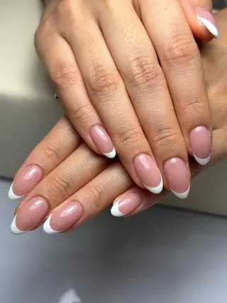 ネイル エルバイノリコ🤍 小澤パラジェル取扱店のネイルデザイン