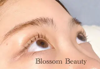マツエク・マツパ Blossom Beauty aoiのマツエク・マツパデザイン