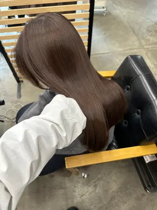 セミロング ひろし/髪質改善/ 縮毛矯正/上品✨のヘアスタイル