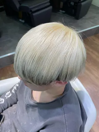 カラー 【店長】インナー指名 No.1戸塚優思のヘアスタイル