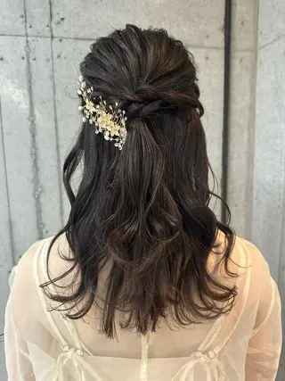 ロング ヘアアレンジ 女性に人気♪ はやしほのかのヘアスタイル