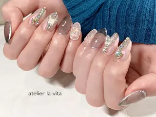 ネイル atelier la vita所属・lavita. mimuraのネイルデザイン