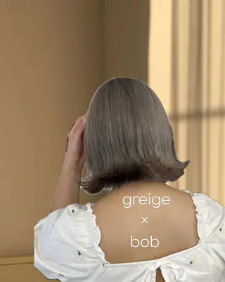 ミディアム INORI|艶カラ ー|フェイスレイヤーのヘアスタイル