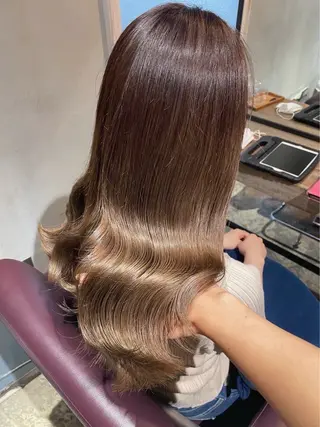 ロング カラー saya 🧸 カット/縮毛矯正のヘアスタイル