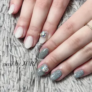 ネイル NEO Beauty Salon所属・𝐍𝐄𝐎 𝐉𝐔𝐑𝐈のネイルデザイン