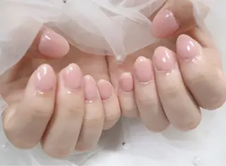 ネイル なつか🍒口コミ好評 駅近1分 パラジェルのネイルデザイン