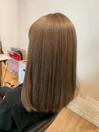 ミディアム カラー 大久保 隆蔵のヘアスタイル