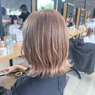 ショート カラー SHUN/ブリーチ/ カラー/臼井/佐倉のヘアスタイル