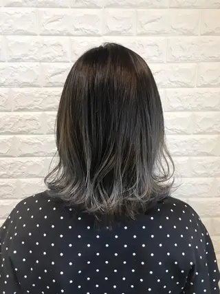 ミディアム カラー ヘアアレンジ 🌿‬ ܸAir 透明感🌱西村知佳のヘアスタイル