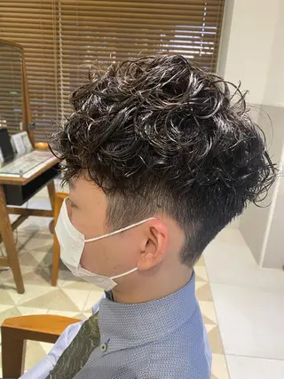 ショート カラー パーマ ヘアアレンジ メンズ メンズパーマの巨匠 鈴木純のヘアスタイル