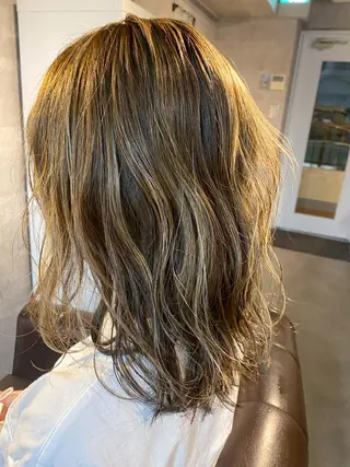 ミディアム カラー 久保亮太 /大人ショートのヘアスタイル