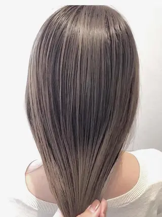 カラー 奈良市／尼ヶ辻 谷川和也のヘアスタイル