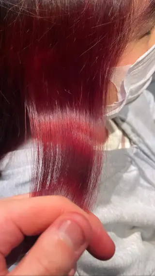 ミディアム ブリーチ＆縮毛矯正 🧸tomoki🧸のヘアスタイル