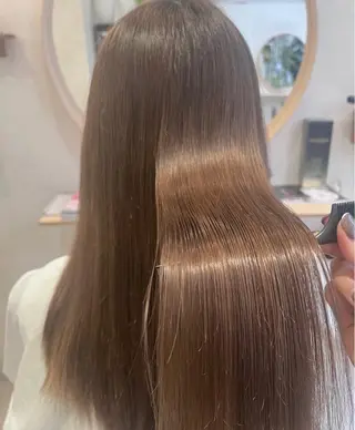 セミロング カラー nakahara madokaのヘアスタイル