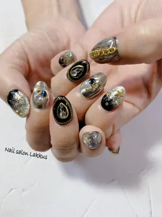 ネイル Lakkus T－CHIのネイルデザイン