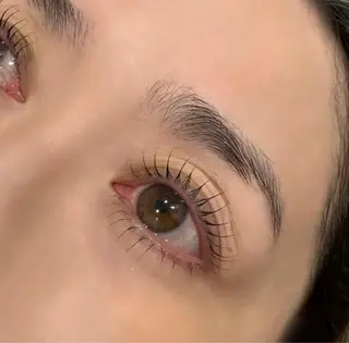 マツエク・マツパ ☪️WHITEEYE 店長 Uu☪️の眉毛・アイブロウイメージ