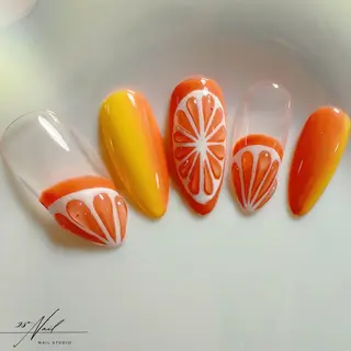 ミディアム 28ネイル フェンのネイルデザイン