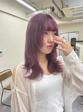 セミロング カラー Neolive Luca　御茶ノ水店所属・透明カラー/韓国風 Subaruのヘアスタイル