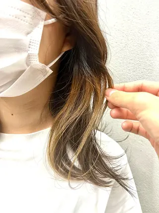 ミディアム 亀田 泰生のヘアスタイル