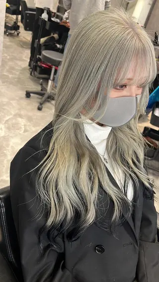セミロング カラー mimiiy梅田 中崎町ハイトーンのヘアスタイル