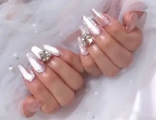 ネイル Queen Nail&Eyelash所属・Queen あみのネイルデザイン