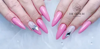 ネイル Demure Momoのネイルデザイン