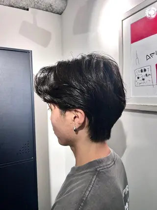 ショート パーマ ハイトーン🇰🇷 19歳美容師アリルのヘアスタイル