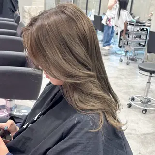 セミロング カラー The Path ARENのヘアスタイル