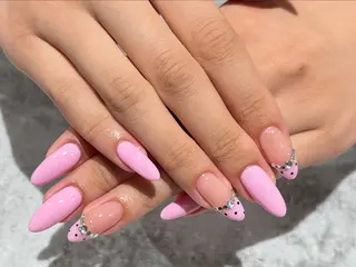 ネイル Nail Ann所属・寺尾 花鈴のネイルデザイン