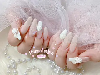 セミロング 長谷川 妃菜のネイルデザイン