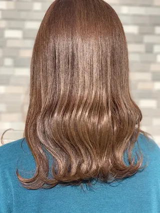 セミロング カラー 🎀tokute ナオ🧸のヘアスタイル