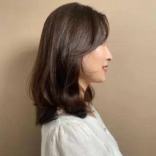 ミディアム 韓国レイヤー suzuのヘアスタイル