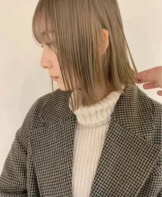 ミディアム 海外レディース/ボブ カラー/LEO🐻のヘアスタイル