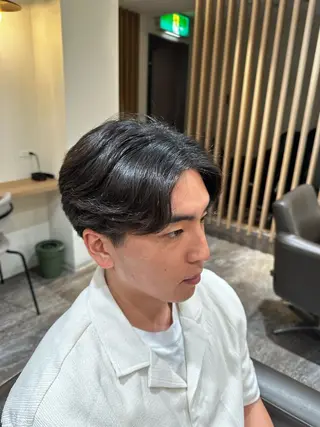 パーマ メンズ メンズカット×眉毛 デザイナー⚘Nanaの眉毛・アイブロウイメージ