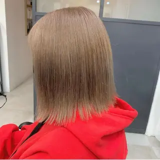 ショート カラー FRAME+spa&hair roomなんば駅前店所属・🌸MAYU🌸 ハイトーン➕レイヤーのヘアスタイル