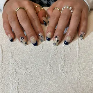ネイル Aleum所属・Nail Salon Aleumのネイルデザイン