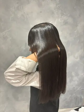 ロング 飯田 祥哉のヘアスタイル