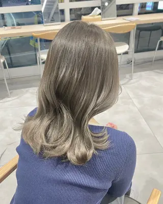 カラー ばんちなつ / ボブ/透明感カラーのヘアスタイル