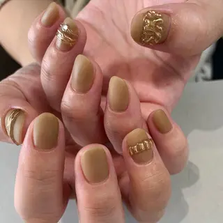 ネイル O. ERIKAのネイルデザイン