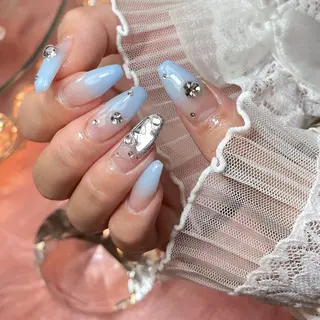 ネイル 23時まで❤︎韓国、 ワンホンネイルのネイルデザイン