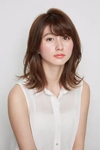 ミディアム JYUNESU GINZA所属・Manager 川井 崇彦のヘアスタイル