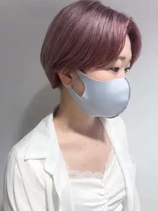 ショート カラー 岩田 萌那のヘアスタイル