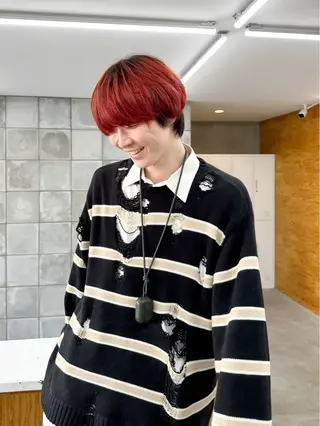 ショート カラー 榛地 渉馬のヘアスタイル