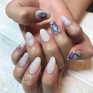 ネイル UrakoNail 《nail》のネイルデザイン