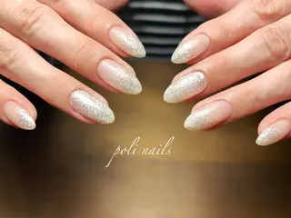 ネイル poli nailsのネイルデザイン