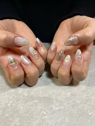 ネイル amunail所属・浦川 歩のネイルデザイン
