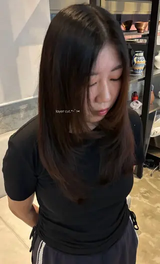 ロング 大泊 来寧のヘアスタイル