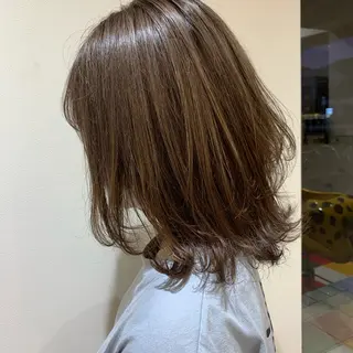 ミディアム 透明感カラー 金村真子のヘアスタイル